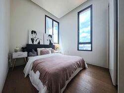 10 Evelyn (D11), Apartment #537921511